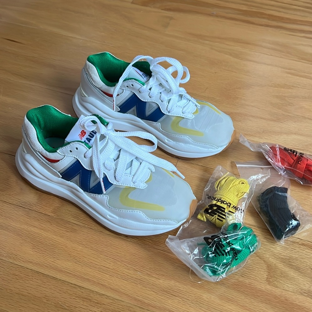 New Balance 57/40 Unisex Sneakers Women’s 7/Men’s 5.5